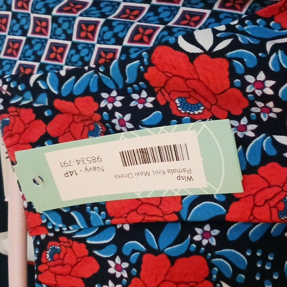 Maxi Dress size 14 petite bought from Stitch Fix - Picture 4 of 4